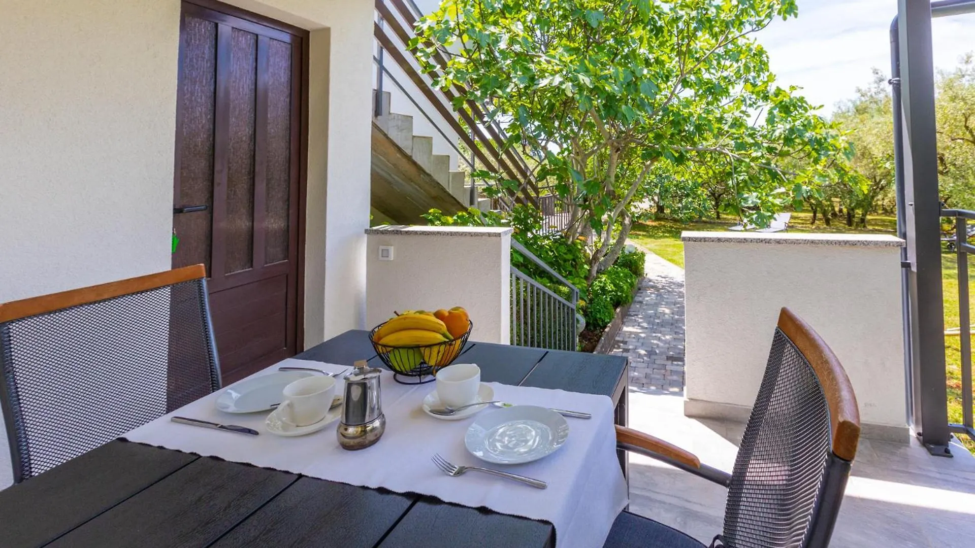 Apartments Mare Malinska