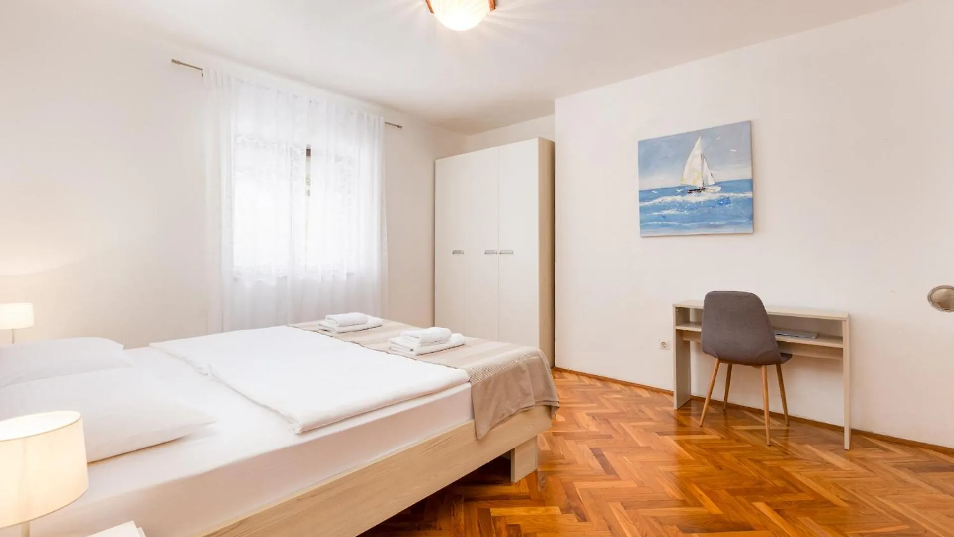 Apartments Mare Malinska