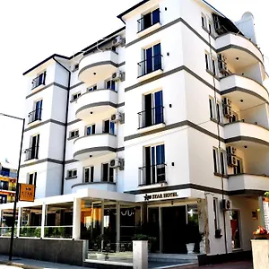Star & Restaurant , Golem Albánia